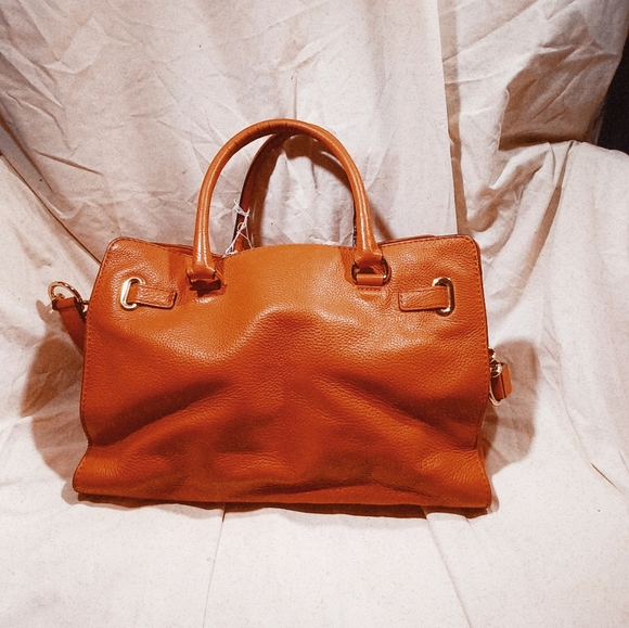 Michael kors tote - Picture 7 of 9